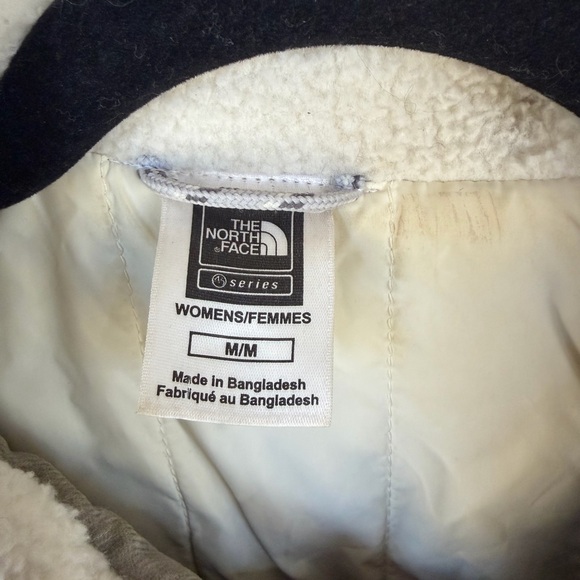 The North Face Women's Olive Green and Cream Jacket - Picture 5 of 5